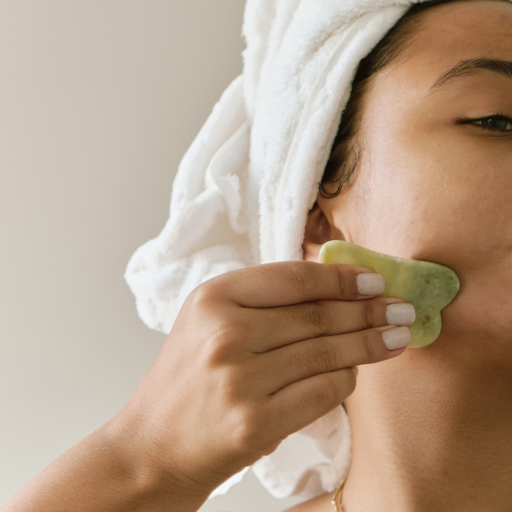 Easy basic step-by-step gua sha facial that you can do at home.