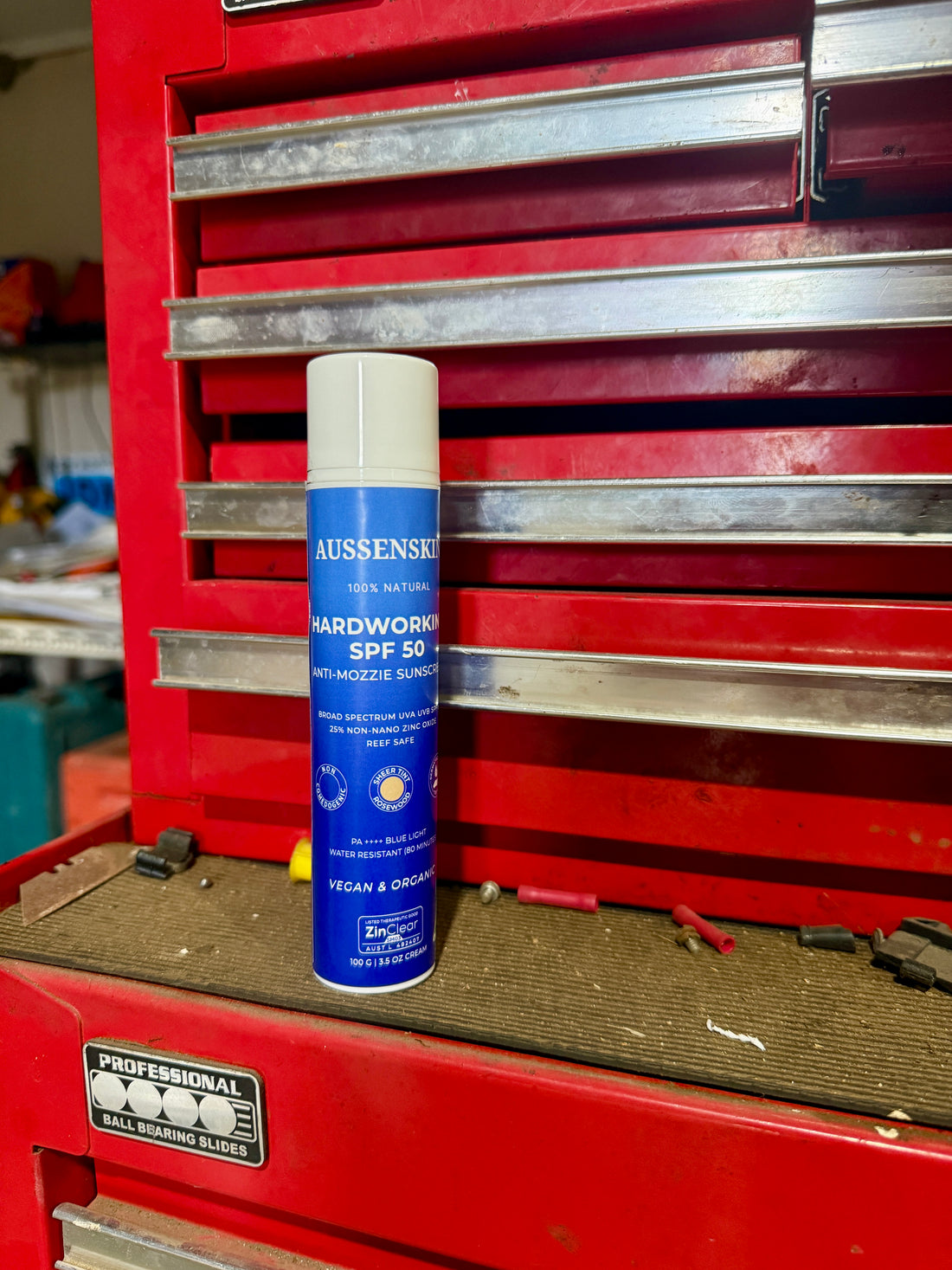 Hardworking SPF50 with Insect Repellant